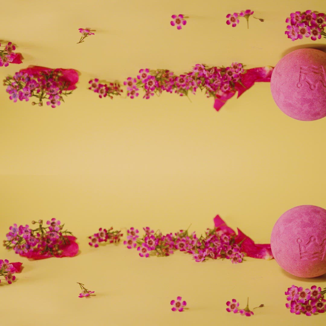 Blumenbombe (Badebombe)